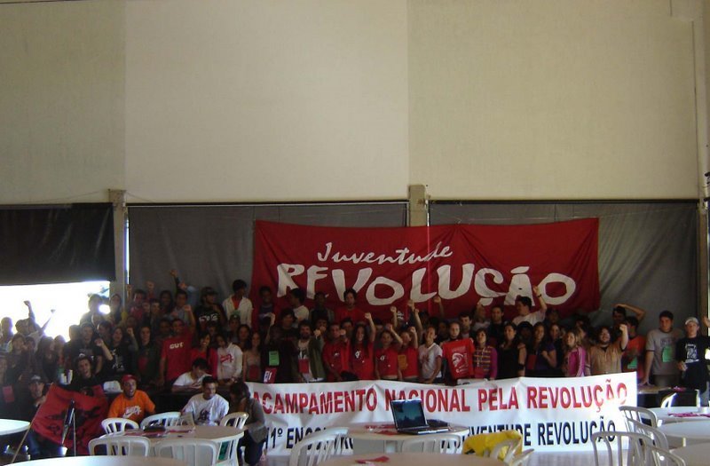 Fusão: Esquerda Marxista e Juventude Revolução se unem numa só organização