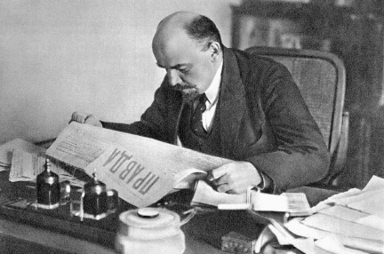 Lenin reading Image Public Domain