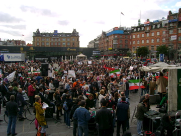 Demonstration in Copenhagen in solidarity with people of Iran