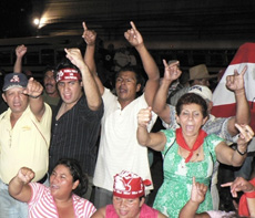 Elecciones en Honduras - Meñique en alto: ¡No votamos!