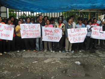 Workers at PT Timur Selatan in Indonesia occupied their factory