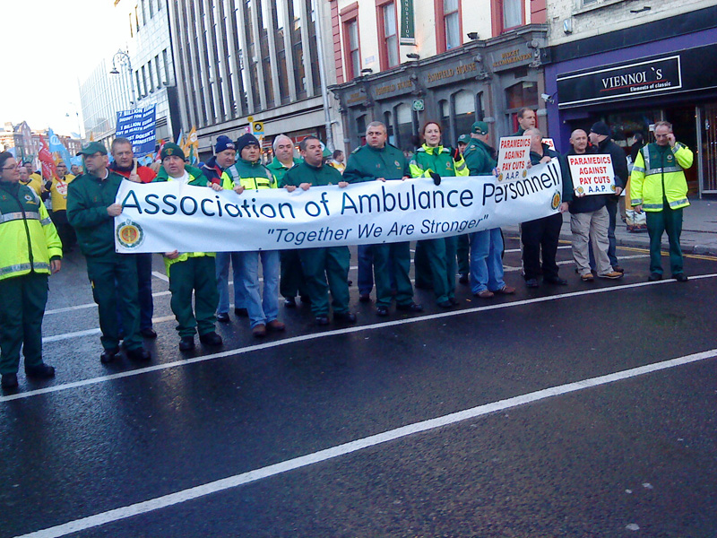 Ireland: 100,000+ on the streets on November 6, 2009