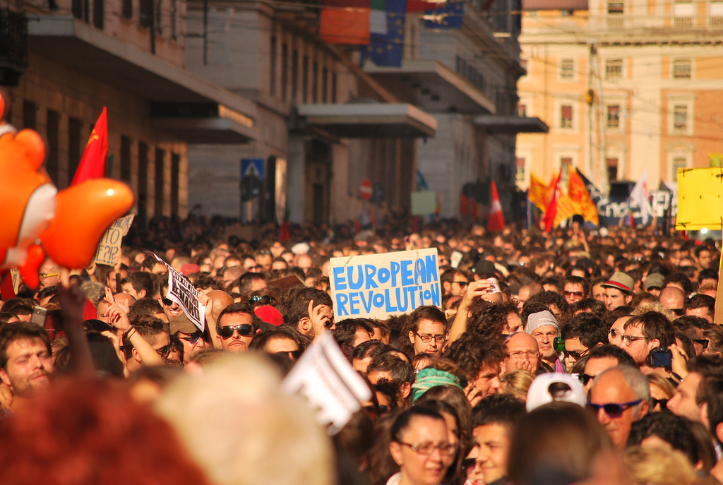 Oct 15 Rome crowd - Photo:Enrico