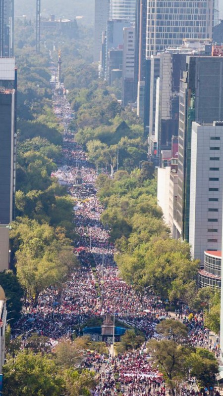 Mexico city march Image Claudiashein
