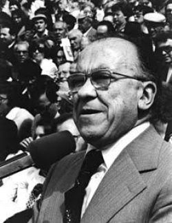 santiago carrillo generel secretary of PCE in 1979 copy
