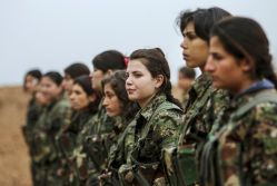 female-kurdish-fighters-insyria