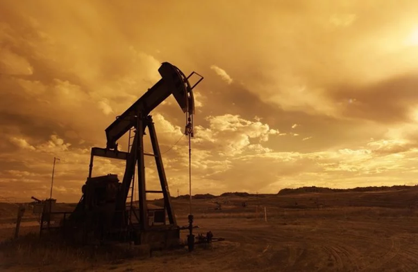 Oil Well Image PxHere