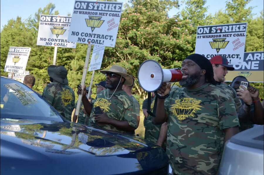 Megaphone strikers Image UMWA