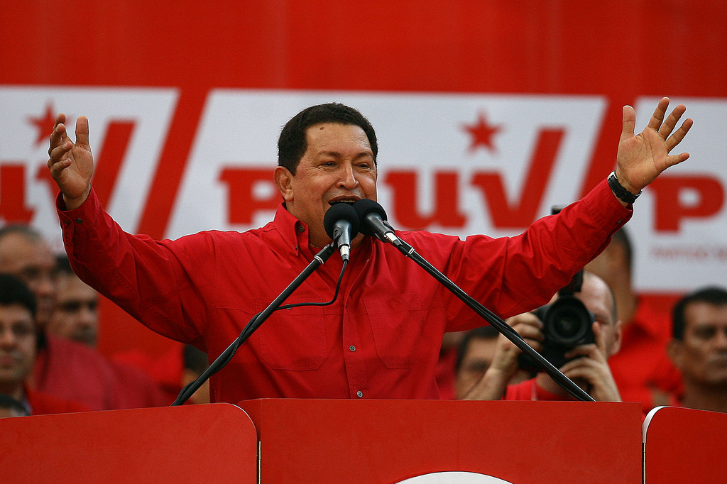 Hugo Chávez, leader of the Venezuelan Revolution, is now proposing the setting up the Fifth International. Photo by Uh Ah, ¡Chavez no se va!