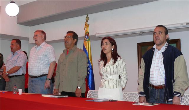 Venezuela: Gobernador Adán Chávez participó en foro sobre crisis del capitalismo