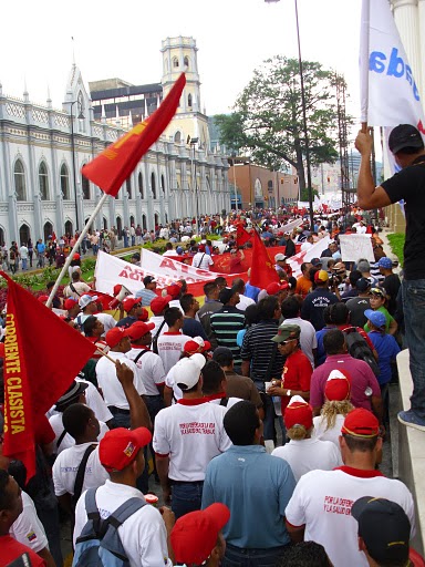 Workers' march organised by UNT