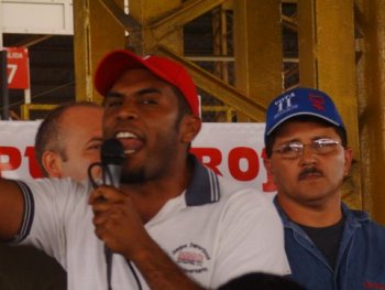 Félix Martinez spoke in the afternoon to an assembly of 500, arguing that the workers had to put themselves at the head of the revolution.