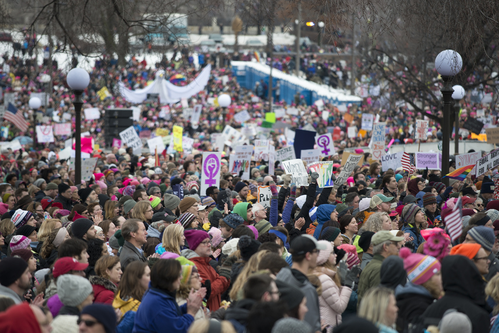 Womens march against Trump Image Flickr Fibonacci Blue