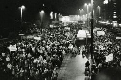 إحدى مظاهرات يوم الاثنين بلايبزيغ، يناير 1990.