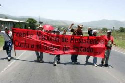 Marcha de Frente Nacional de Resistencia Contra el Golpe de Estado, 10 de Agosto. Foto: indymedia Chiapas.