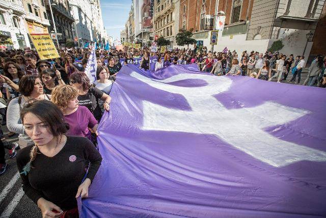 marsz kobiet w Hiszpanii
