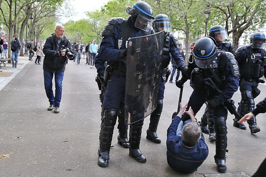 France: “reform” the bourgeois police?