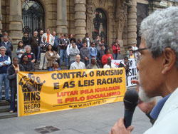 Brasil: Vitorioso e Histórico Ato do MNS contra o Racismo e as Leis Raciais
