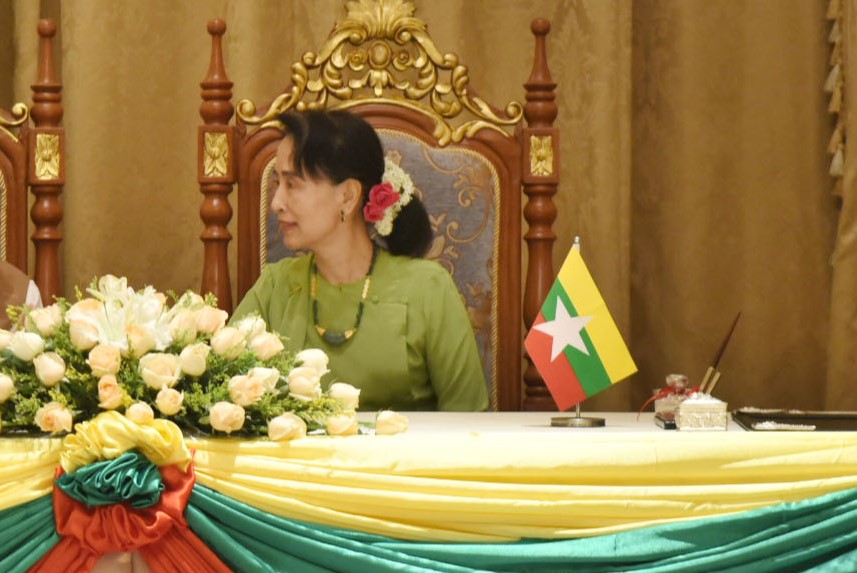 The Prime Minister, Shri Narendra Modi with the State Counsellor of Myanmar, Ms. Aung San Suu Kyi, at Presidential Palace, in Naypyidaw, Myanmar on September 06, 2017.