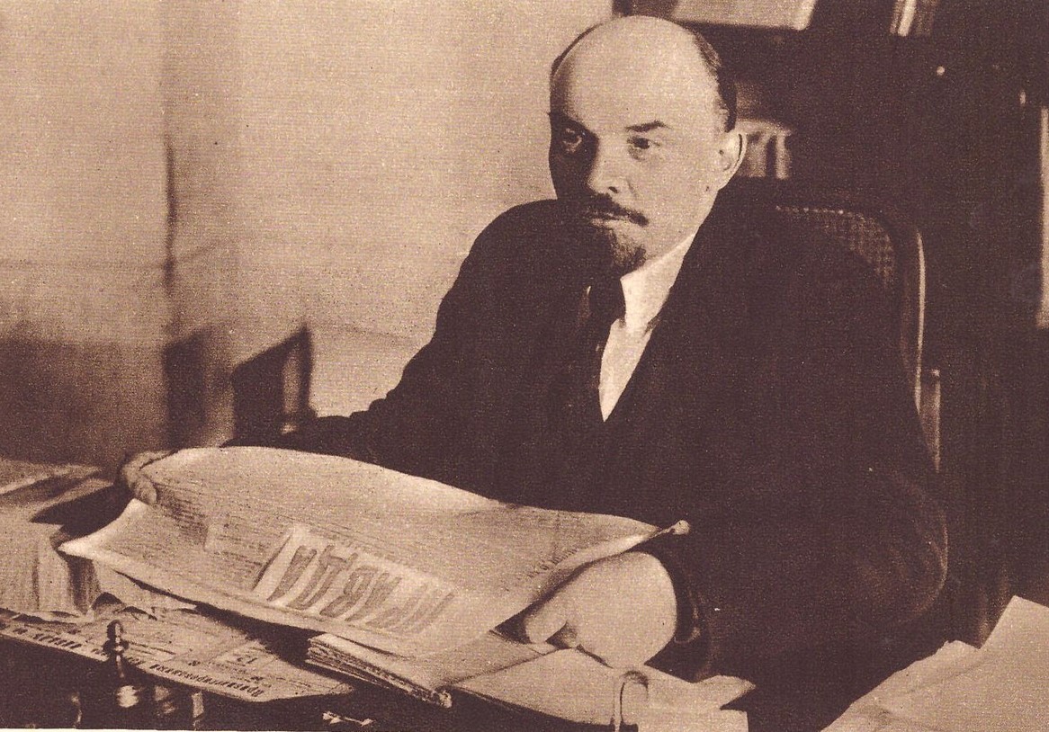 Lenin paper Image public domain