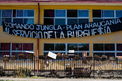 Liceo de Ercilla en toma. Foto Camilo Tapia