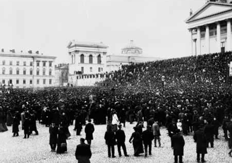General strike 1905 Helsinki Image National Board of Antiquities Archives for Prints and Photographs