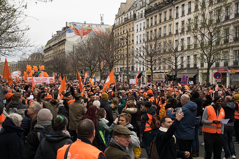France demo Image Jules Wikimedia commons