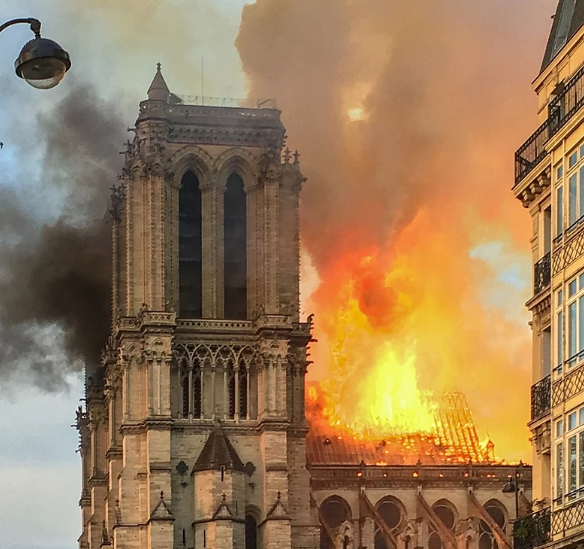 Notre Dame burning Image LeLaisserPasserA38