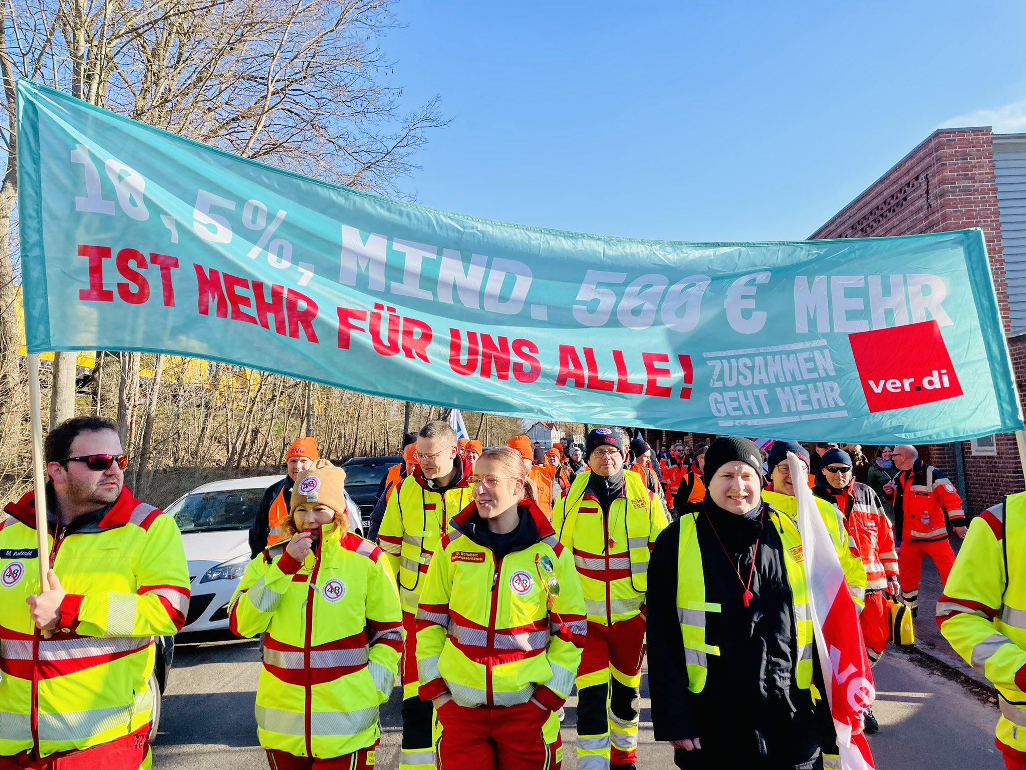 爆炸性的罢工行动激励了工人阶级的战斗情绪。//图片来源：ver.di Westfalen, Twitter