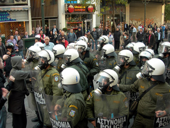 Police at a demonstration in Athens on December 18, 2008 (Photo by solidnet_photos on flickr)
