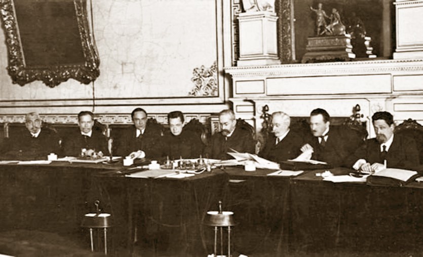 Provisional government Image public domain