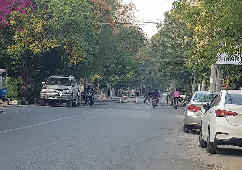 Military blocked Mandalay Region Government Office Image Kantabon