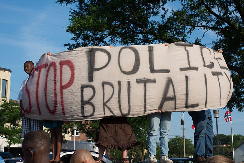 800px Protest against police brutality Image Fibonacci Blue