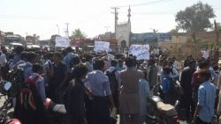 Lodhran-Students-Protesting-against-Bahawalpur-Board-for-Discrepencies-in-Intermediate-Part-One-Examinations-5