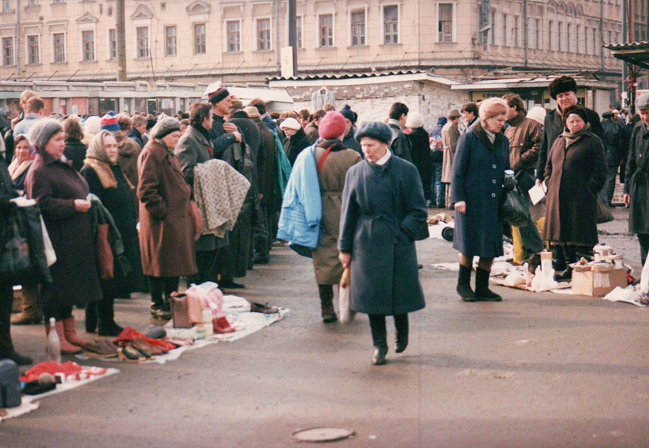 Flea Market Rostov Image Brian Kelley Wikimedia Commons