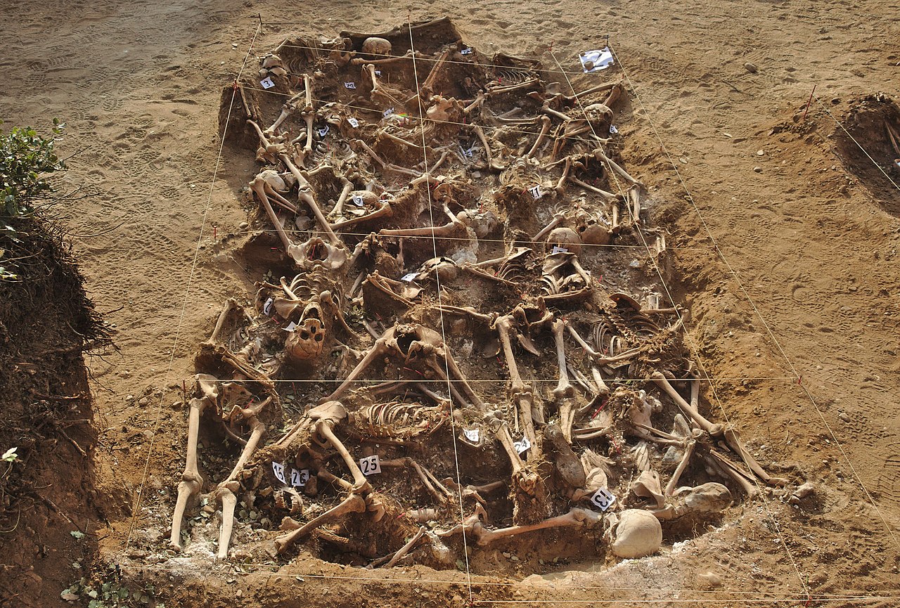 Spain Civil War mass grave Image Mario Modesto Mata